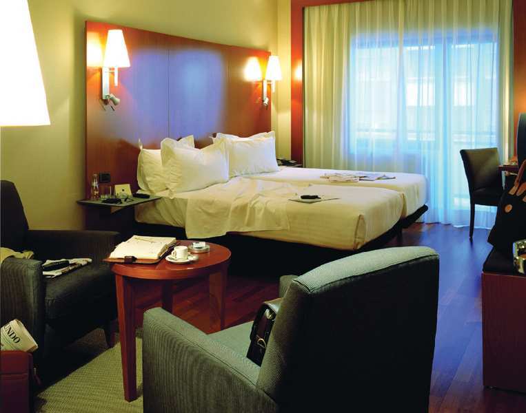 Ac Hotel Ponferrada By Marriott Chambre photo