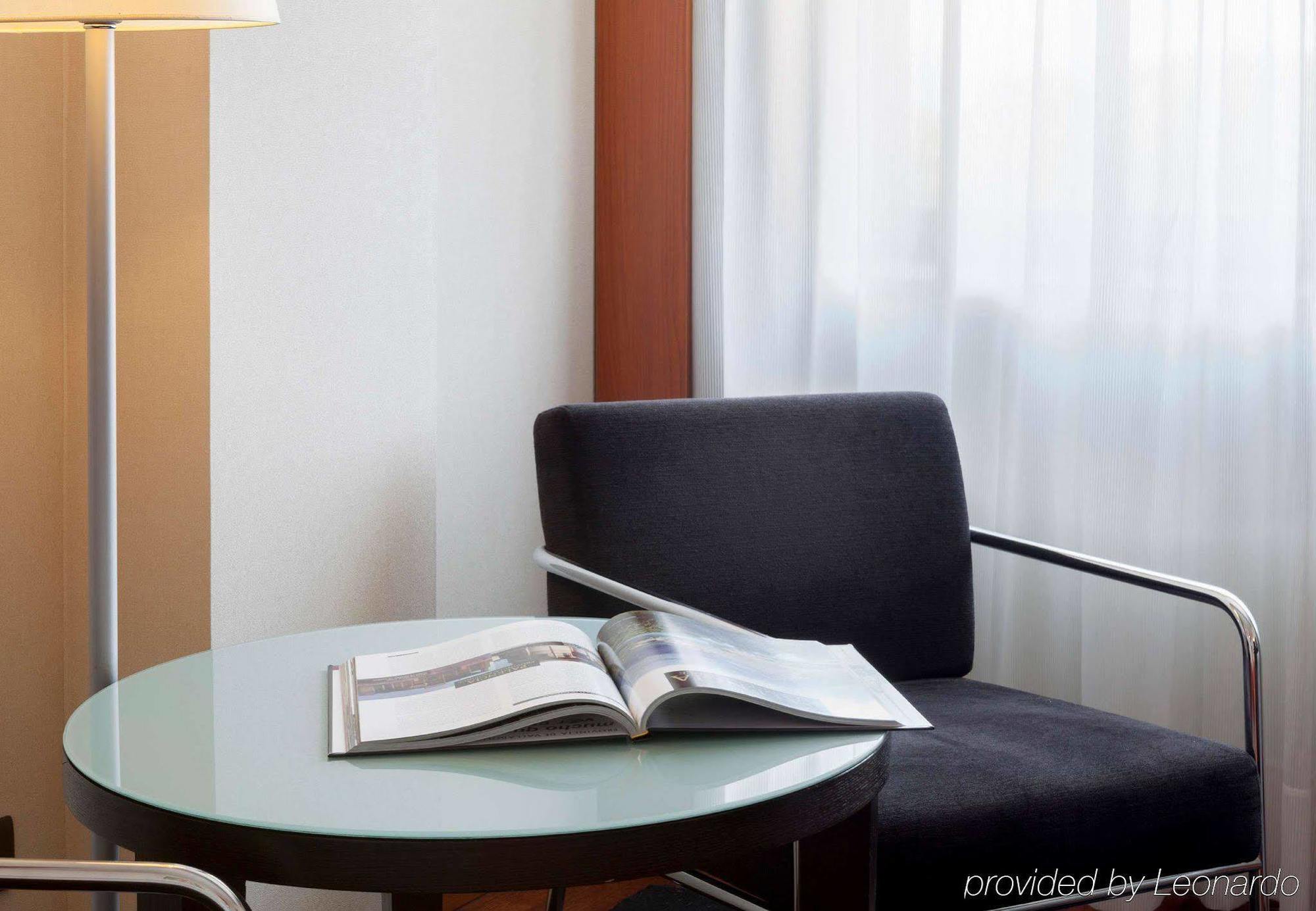 Ac Hotel Ponferrada By Marriott Extérieur photo